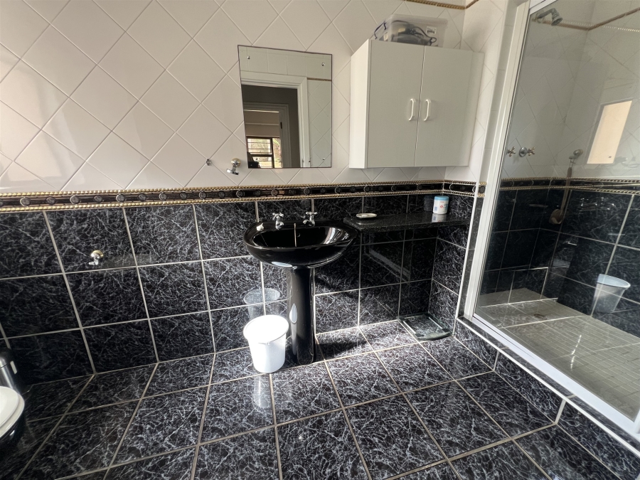 4 Bedroom Property for Sale in Bonnie Doone Eastern Cape